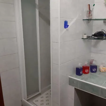 B&B Milano Konukevi *
